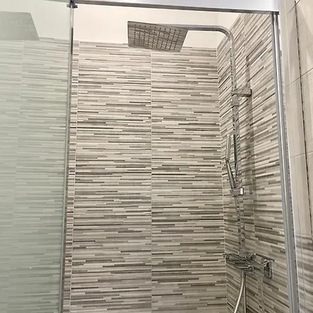 Romano's Luxury Casa de hóspedes *