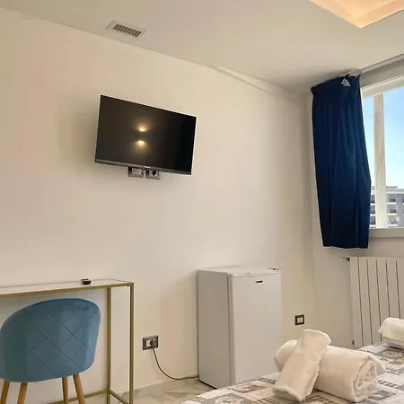 Guest house Dimora Prometeo 4*