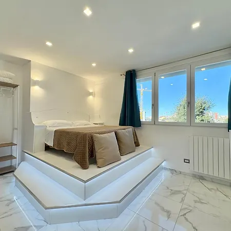 Guest house Dimora Prometeo 4*